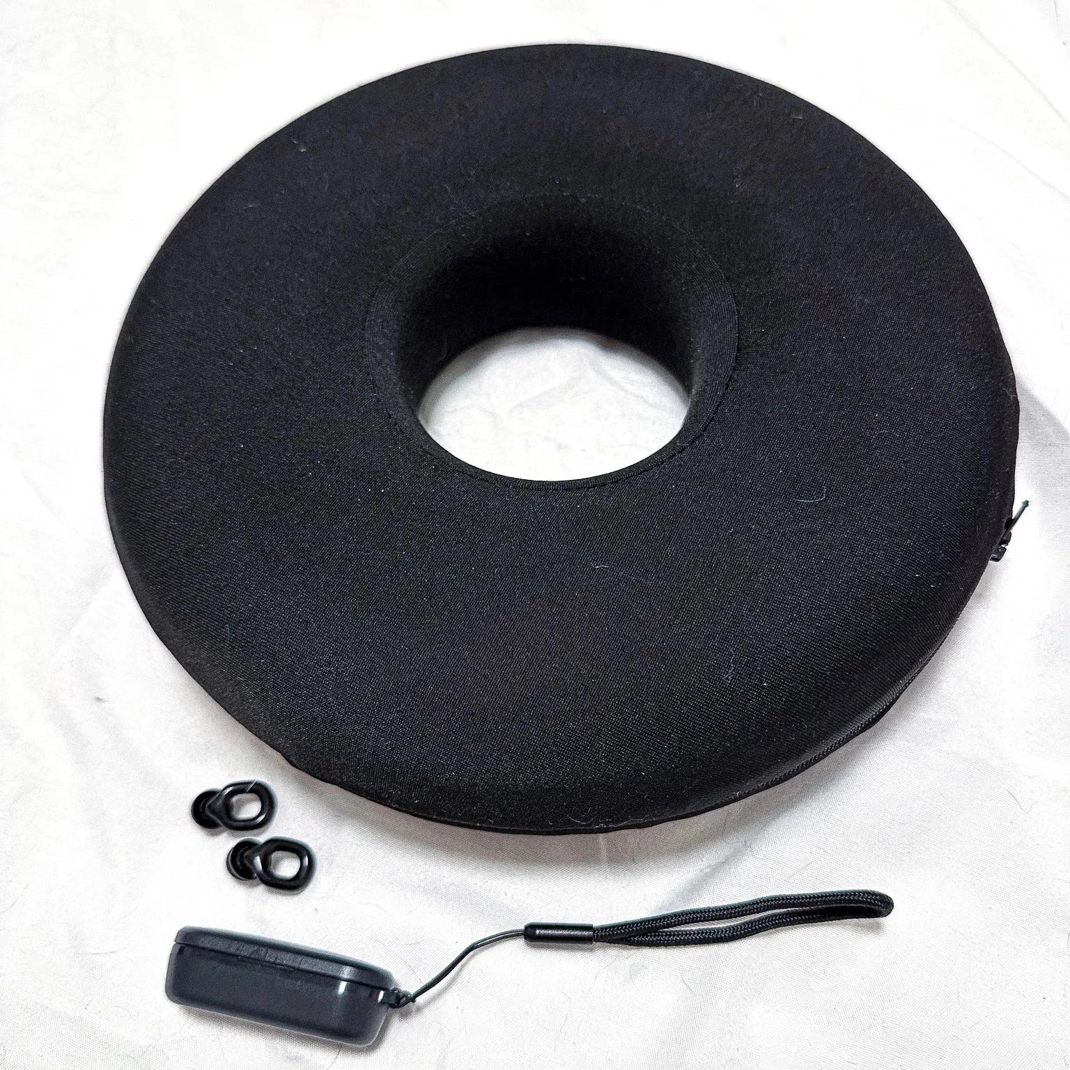 Kit de sommeil coussin Circle Earloo noir avec bouchons d'oreille